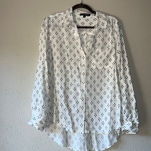 White Button down with Diamond pattern Blouse